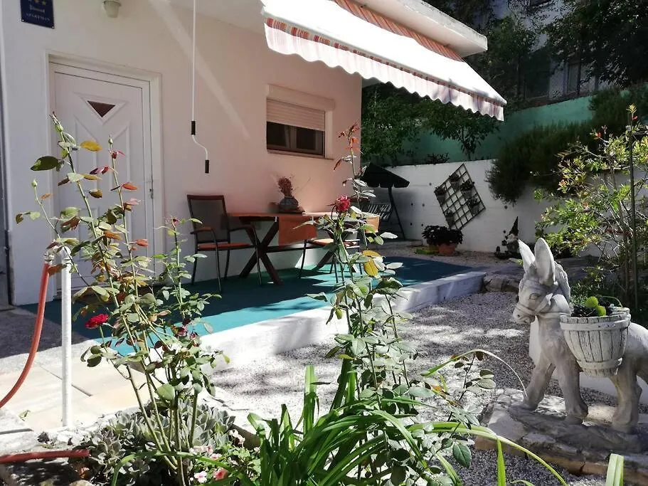 Apartment Barney With Garden&Terrace  Split