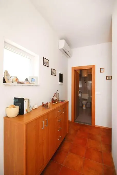 Apartment Barney With Garden&Terrace Split